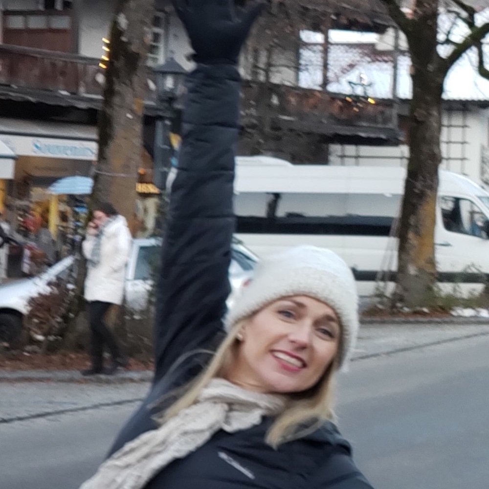 Meet your Posher, Cindy